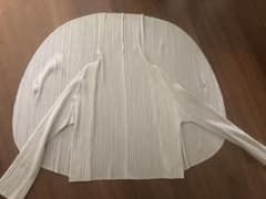 希少　PLEATS PLEASE 薄手長袖 ボレロ アイボリーのサムネイル