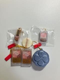 CANMAKE ミニチュアチャーム ガチャ 5点セットのサムネイル