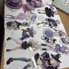 ホロライブ 紫咲シオン アクリルスタンド まとめ売りのサムネイル