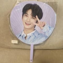 SEVENTEEN ジョシュア うちわのサムネイル