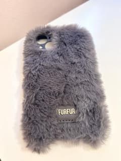 FURFUR iPhone14ケース グレー ファー素材のサムネイル