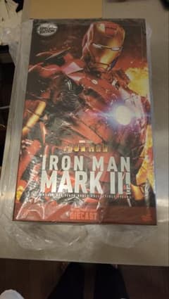Hot Toys Iron Man Mark III ver2.0のサムネイル