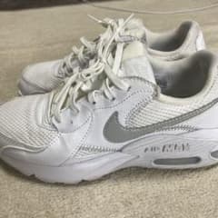 NIKE 白　スニーカー　22.5cm AIR MAXのサムネイル