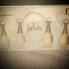 sakusuke様専用 dior jadoreのサムネイル