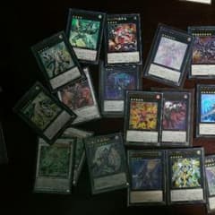 遊戯王  引退品 まとめ売り 値下げあり 合計8000枚近くのサムネイル