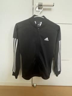 adidas ジャージ　150センチのサムネイル