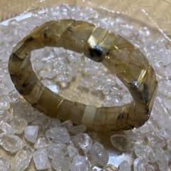 タイチンルチル クォーツ　バングルのサムネイル