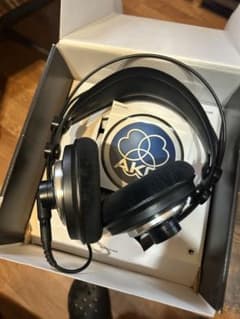 AKG   K 240 MKⅡのサムネイル