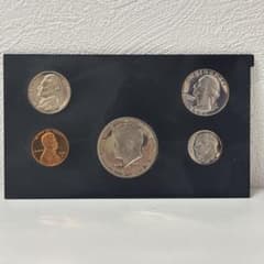 u*t様 アメリカ合衆国 旧貨幣セット 14枚 美品 1988年 U.S. Mint プルーフセット 5枚組 ケース - メルカリ