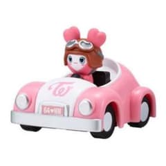 TWICE LOVELYS ミニカー　モモのサムネイル
