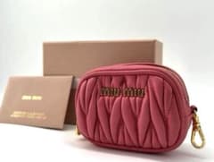 ほぼ新品✨MIU MIU ミュウミュウ マテラッセ ポーチ ピンク 箱付き 