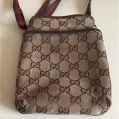 GUCCIミニポシェット正規品のサムネイル