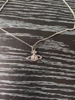 Vivienne Westwood オーブ ペンダント ネックレス シルバーのサムネイル
