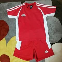 アディダス＊子供用＊サッカーユニホームのサムネイル