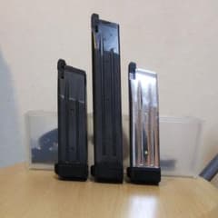 ハイキャパ ガスマガジン 三本のサムネイル