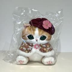 mofusand×日比谷花壇 ぬいぐるみ ケープにゃん(レッド) - メルカリ