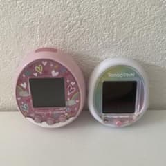 メルヘンみーつピンクとNiziU コラボ　たまごっちスマートの２つセット メルヘンみーつピンクとNiziU コラボ たまごっちスマートの2つセット