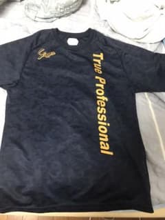 Tシャツのサムネイル