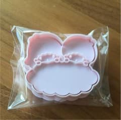キキララ クッキー型のサムネイル