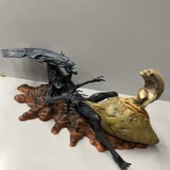 ツクダホビー 1/12スケール エイリアン4 クイーン＆ニューボーン