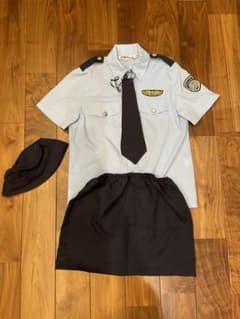 ポリス　コスプレのサムネイル