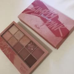 クリオ　プロアイシャドウパレット　01 Simply Pinkのサムネイル