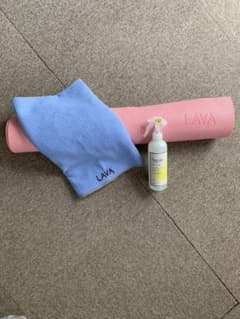 PINK PINK様専用☆LAVAのヨガマット+ラグ+Yogish抗菌スプレーのサムネイル