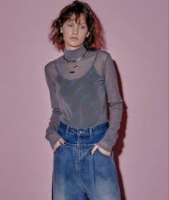 MAISON SPECIAL メゾンスペシャル ラバープリントメッシュトップス MAISON SPECIAL（メゾンスペシャル）の「Rubber Print Mesh Top/ラバー