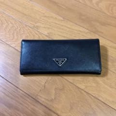 ⭐︎マリン様専用！PRADA プラダ 長財布のサムネイル