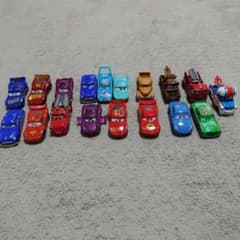 トミカ カーズ ミニカー 14台セット廃盤多数あり - メルカリ