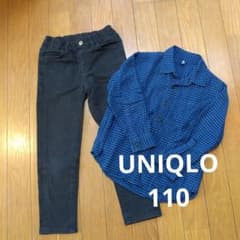 ユニクロ　110cm　長袖シャツ・ブラックパンツ　セットのサムネイル