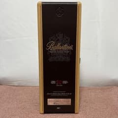 Ballantine's バランタイン30年 スコッチウイスキーのサムネイル