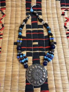 アイヌ タマサイ シトキ付き ガラス玉 アイヌ玉 トンボ玉 - メルカリ