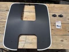 中古品　ハンターカブCT125用レッグ風防カーボンファイバー風 モール色ホワイトのサムネイル