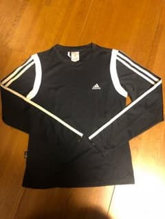 クミコ様専用 adidas  レディースTシャツのサムネイル