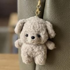 ふわふわ 犬 あみぐるみ キーホルダー プードル - メルカリ