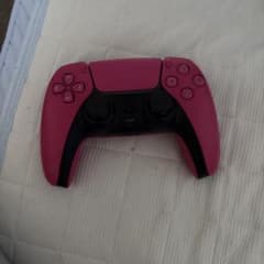 ミ*6様 ピンク PS5 コントローラーのサムネイル