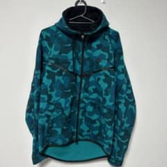 NIKE テックフリース  カモ グリーン  迷彩 セットアップ ジョガーパンツのサムネイル