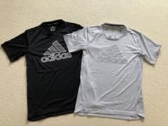adidas　トレーニング半袖シャツ　２枚セット（実寸はSサイズに近い）のサムネイル