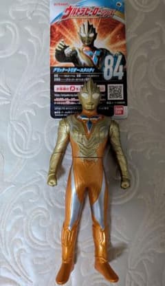 ウルトラヒーローシリーズ 84 グリッタートリガーエタニティ
