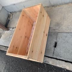 りんごの木箱のサムネイル