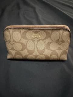 COACH ポーチ シグネチャー柄 ブラウンのサムネイル