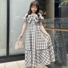 AnMILLE ビッグリボンオフショルOP チェックワンピース オフホワイトのサムネイル