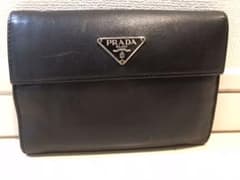 PRADA プラダ 財布のサムネイル
