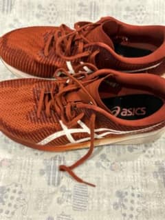 アシックス　ランニングシューズ MAGIC SPEED 2  メンズ25.5cmのサムネイル
