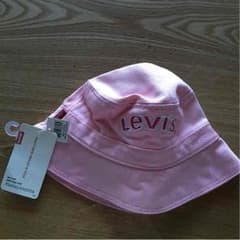 値下げ！リーバイス帽子☆女の子に☆4〜6歳用LeVI'Sのサムネイル