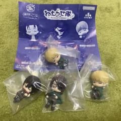 ねむらせ隊　進撃の巨人のサムネイル