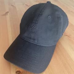 【金・土・日限定特価】Yohji Yamamoto × NEW ERA キャップのサムネイル