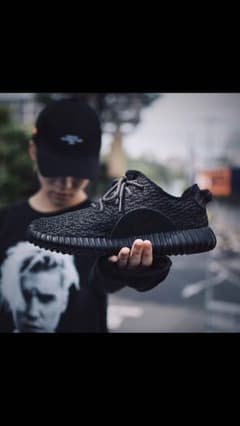 yeezyboost350 black 27.0cm 専用のサムネイル