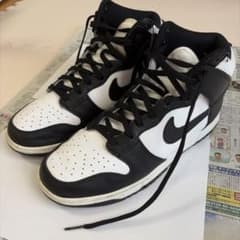 NIKE Dunk High Retro Pandaのサムネイル